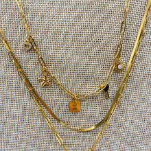 Load image into Gallery viewer, 18K Paperclip Charm Necklace