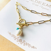 Load image into Gallery viewer, 18K Paperclip Toggle Pearl Necklace