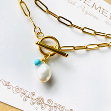 Load image into Gallery viewer, 18K Paperclip Toggle Pearl Necklace