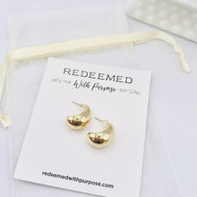 Load image into Gallery viewer, Gold Plated Dome Drop