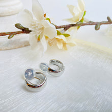 Load image into Gallery viewer, Silver CLIP ON Hoops
