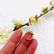 Load image into Gallery viewer, Zircon Heart Ear Orbital Cuff