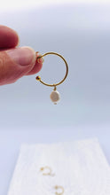Load image into Gallery viewer, Pearl Drop Hoop