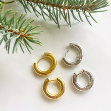 Load image into Gallery viewer, Thick Hoop - Gold
