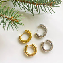 Load image into Gallery viewer, Thick Hoop - Silver