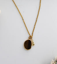 Load image into Gallery viewer, Grounded Pendent Necklace