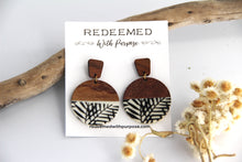 Load image into Gallery viewer, Safari Wood Earrings