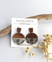 Load image into Gallery viewer, Safari Wood Earrings