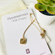 Load image into Gallery viewer, Leaf Pendant Stainless Steel Necklace