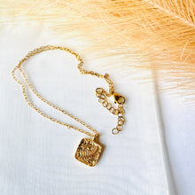 Load image into Gallery viewer, Leaf Pendant Stainless Steel Necklace