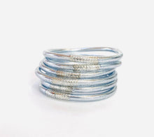 Load image into Gallery viewer, Silver Leaf Filled Thai Bangles Set of 6
