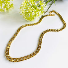 Load image into Gallery viewer, UNISEX 18K Stainless Steel Beveled Flat Necklace