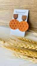 Load image into Gallery viewer, Apricot n Wood Earrings
