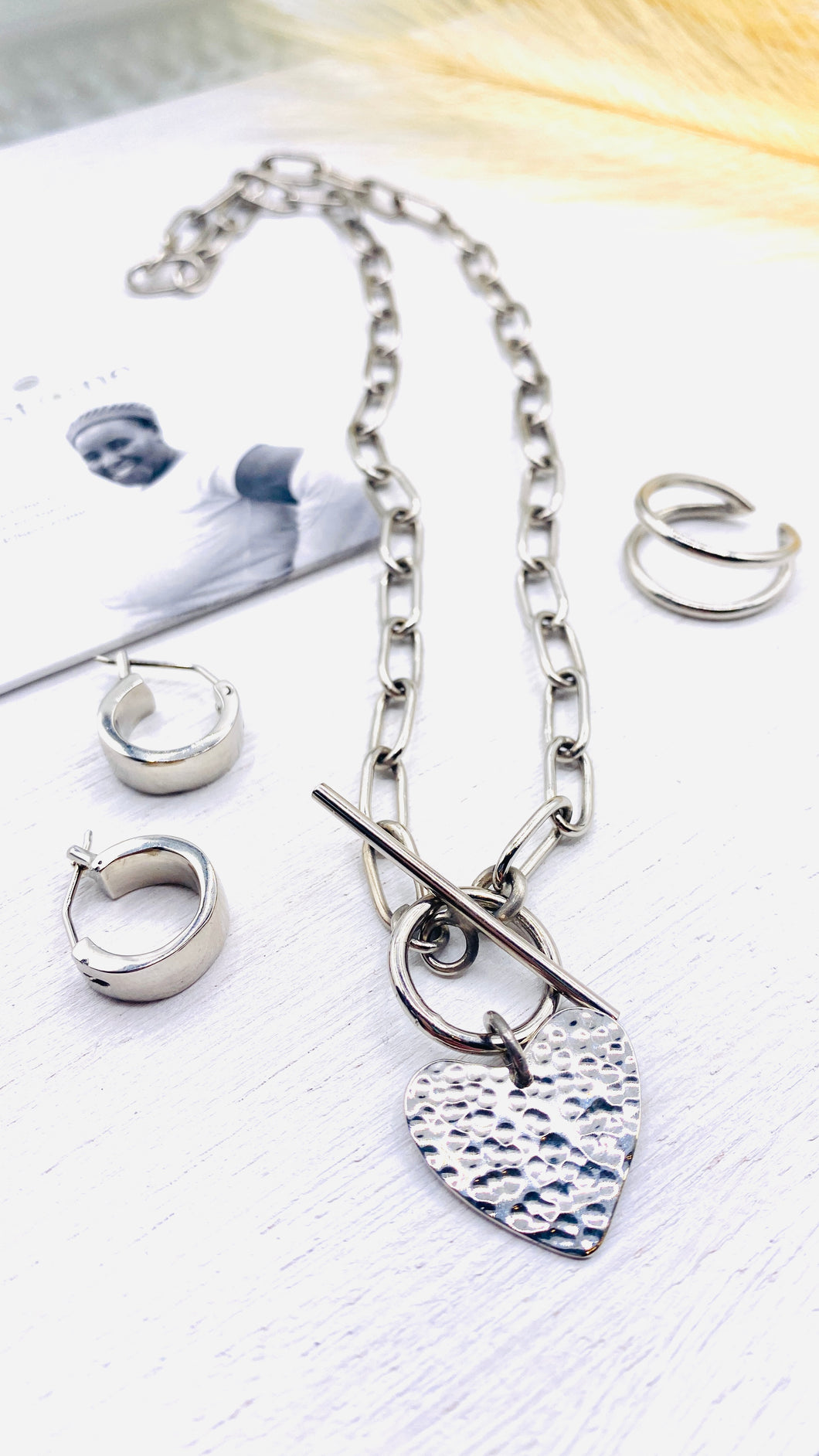 Kiungo Heart Necklace - Silver