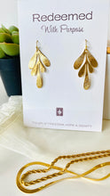 Load image into Gallery viewer, Tika Electroplated Earrings Gold

