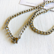 Load image into Gallery viewer, Stainless Steel Belcher Necklace
