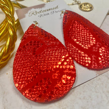 Load image into Gallery viewer, Christmas Party Red Earrings
