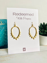 Load image into Gallery viewer, Asha Electroplated Earrings Gold
