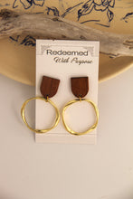 Load image into Gallery viewer, Twisted Gold Hoop Earring
