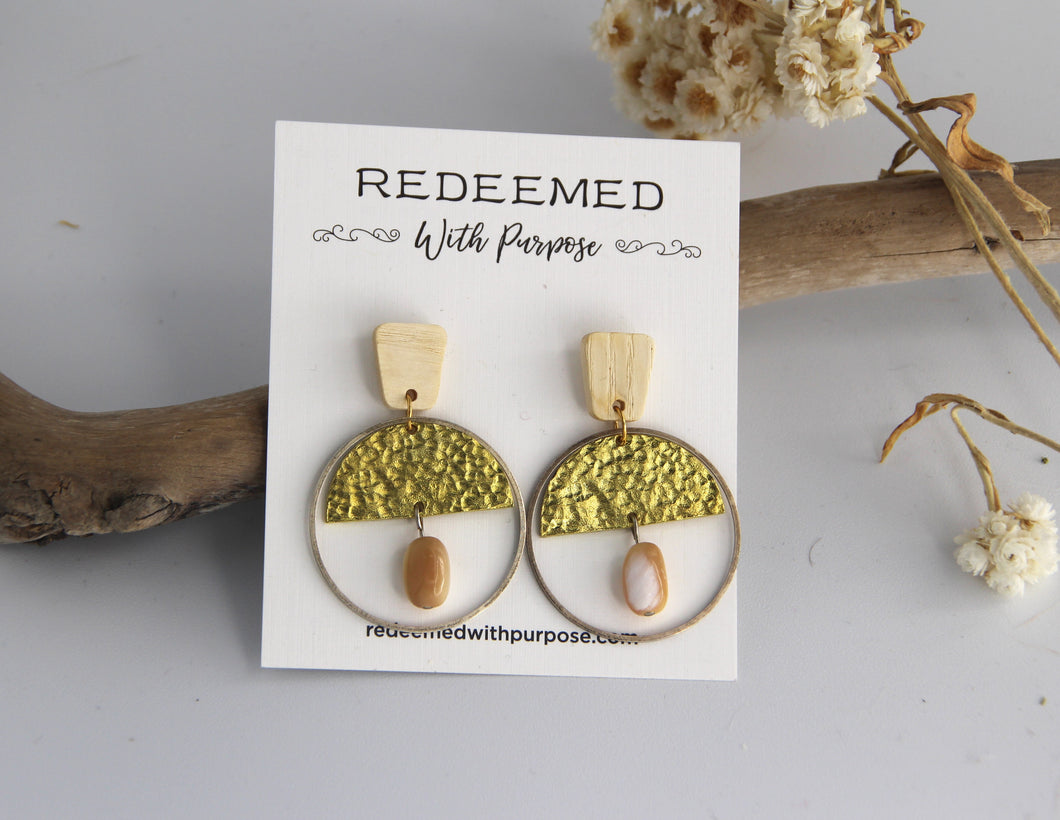 Hammered Gold and Bead Earring