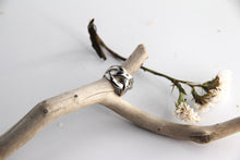 Load image into Gallery viewer, Silver Braid Ring

