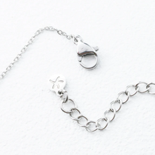 Load image into Gallery viewer, Mallory Necklace Silver
