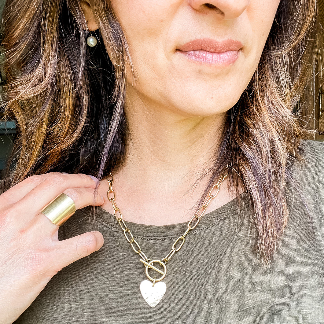 Kiungo Heart Necklace - Gold